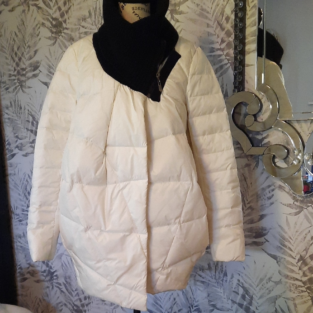 Women's White Puffer Jacket